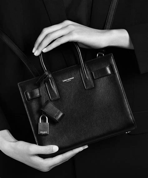 le sac yves saint laurent|saint laurent sac du jour.